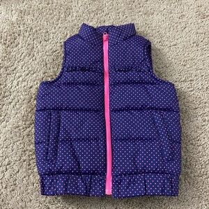 Brand “NWOT” Girls OSH KOSH Puffer Vest SZ 3T Color Purple/Pink